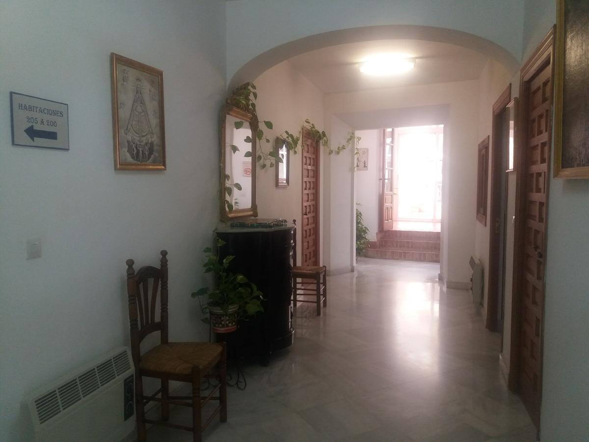 Convento Madre De Dios De Carmona Hotel Eksteriør billede