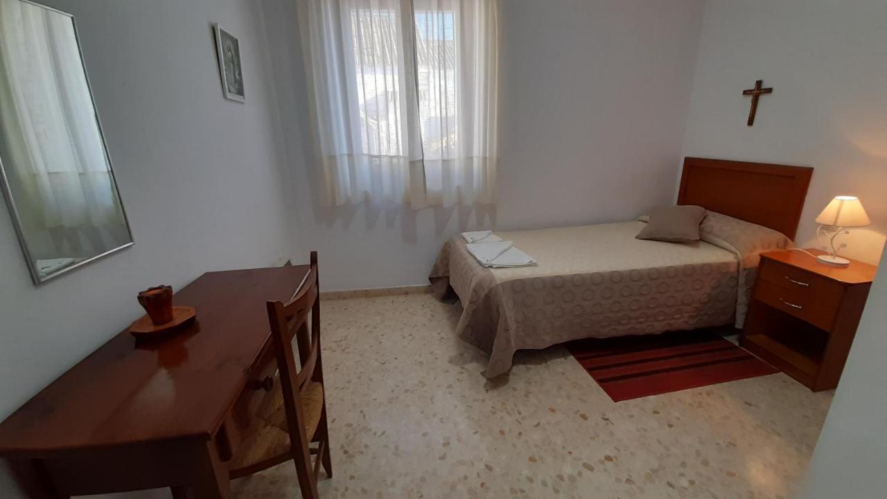 Convento Madre De Dios De Carmona Hotel Eksteriør billede
